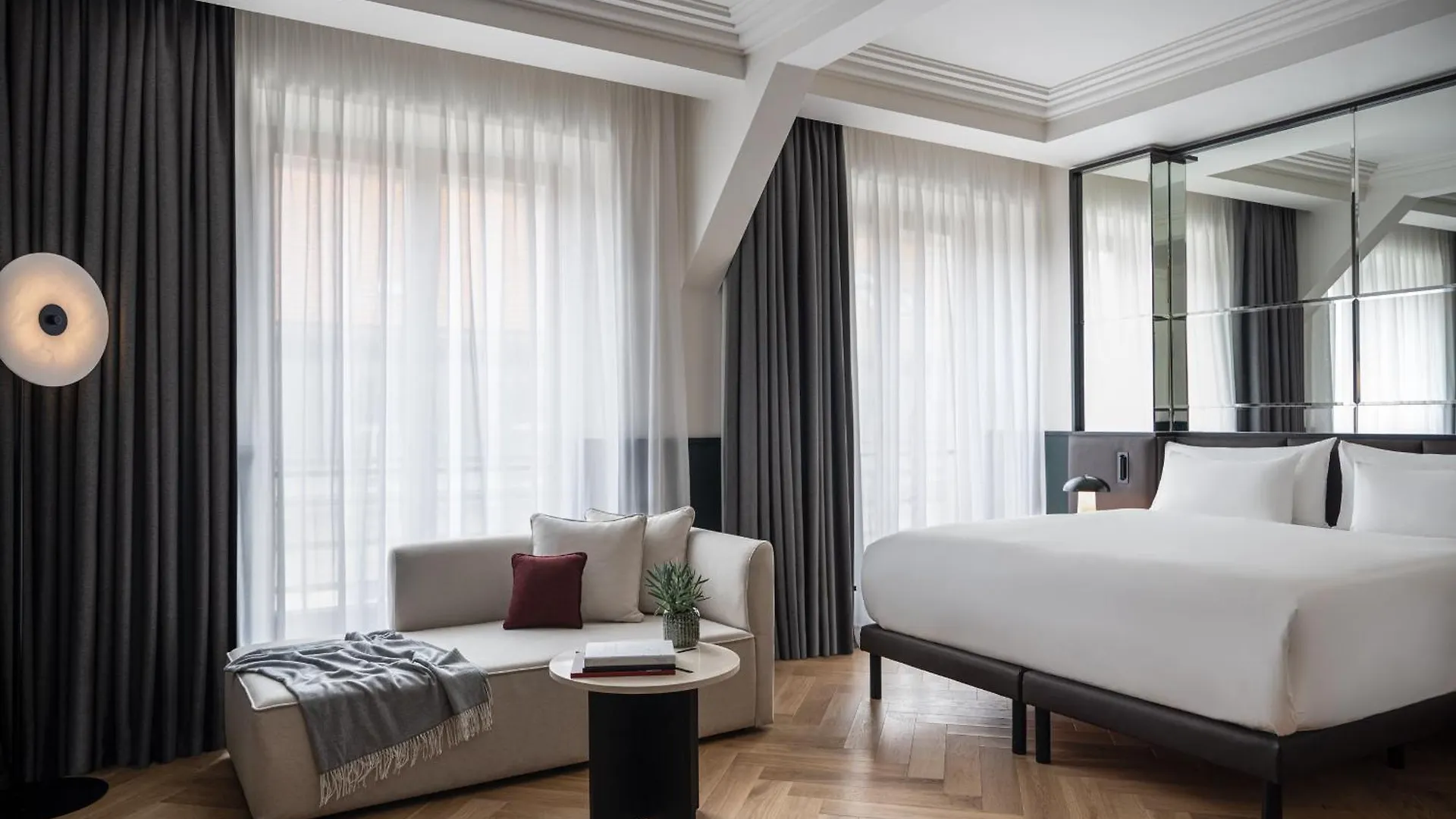 Almanac X Alcron Prague Hotel