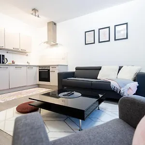 Apartmán Nova Karolina 