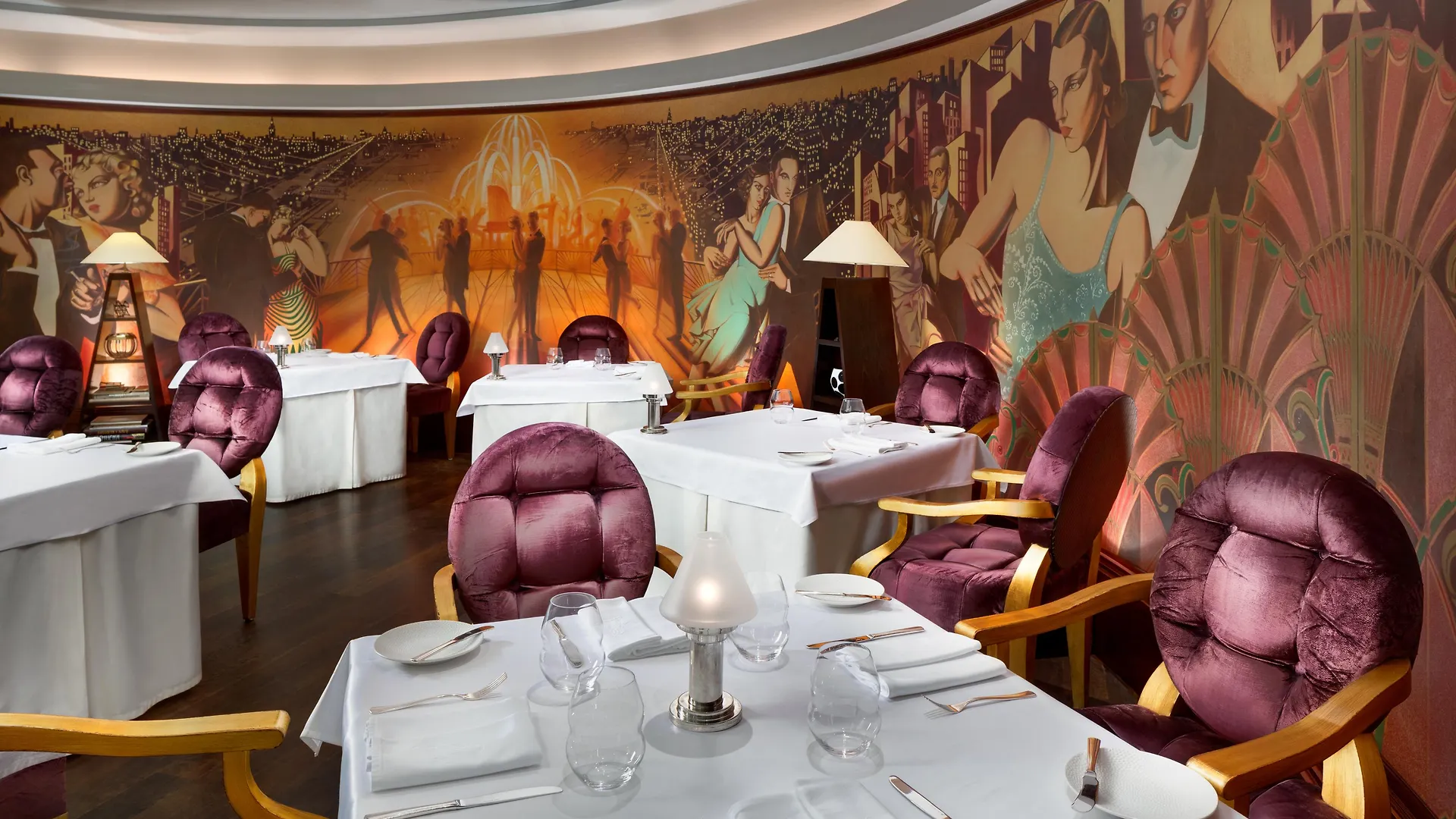 Almanac X Alcron Prague Otel