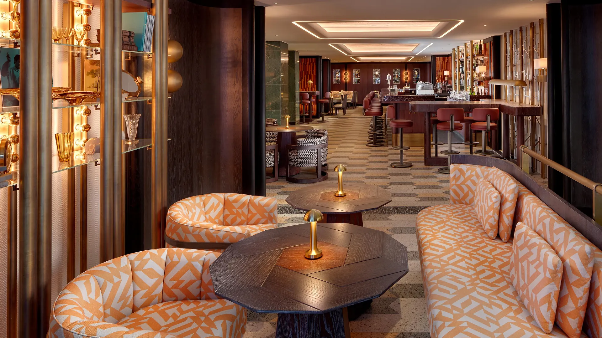 Almanac X Alcron Prague Otel