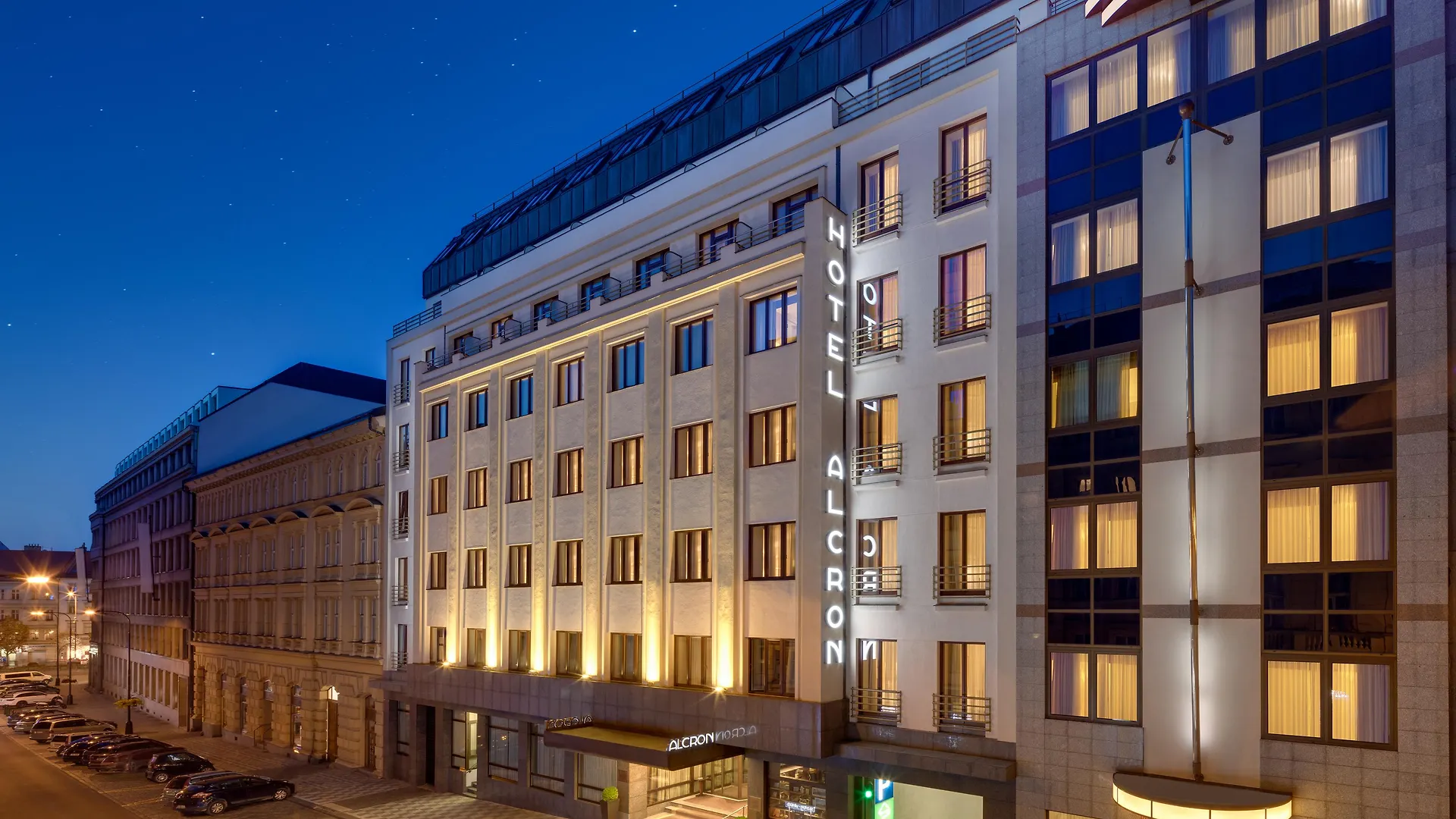 Almanac X Alcron Prague Otel